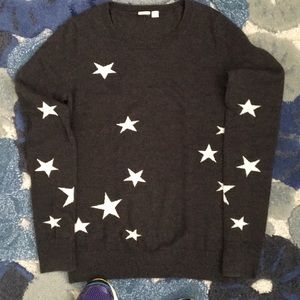 GAP sweater